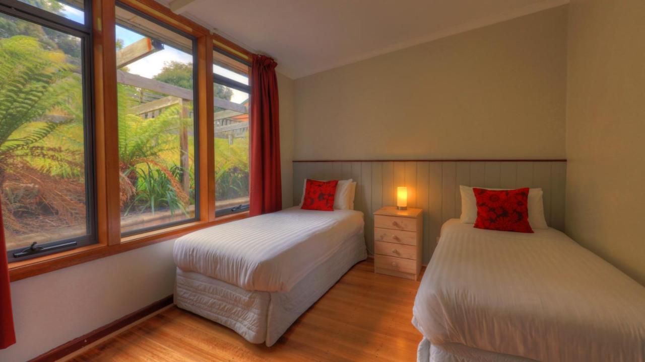 The Beach House- Private Jacuzzi And Wood Fire! Dover 외부 사진